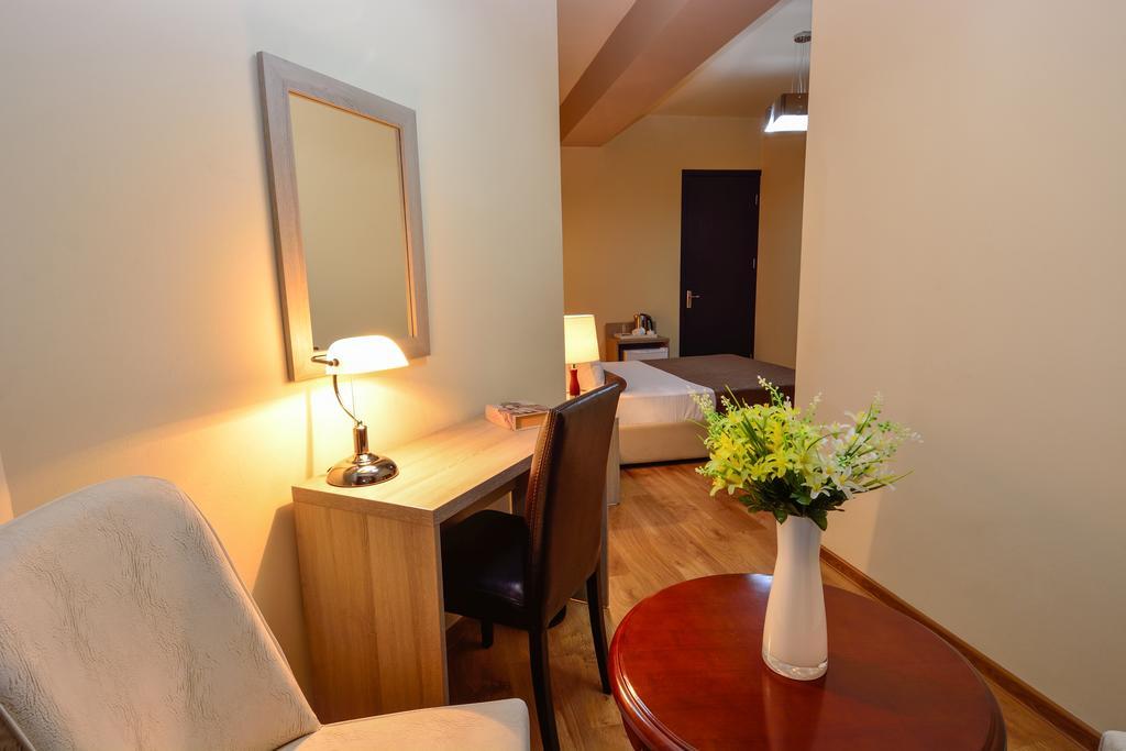 Hotel Diamond Тбілісі Номер фото