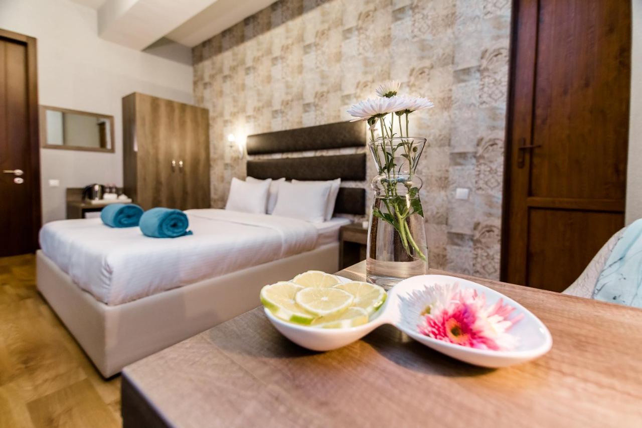 Hotel Diamond Тбілісі Екстер'єр фото